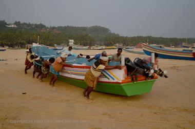 Fishing fleet, Chowara Beach,_DSC_9699_H600